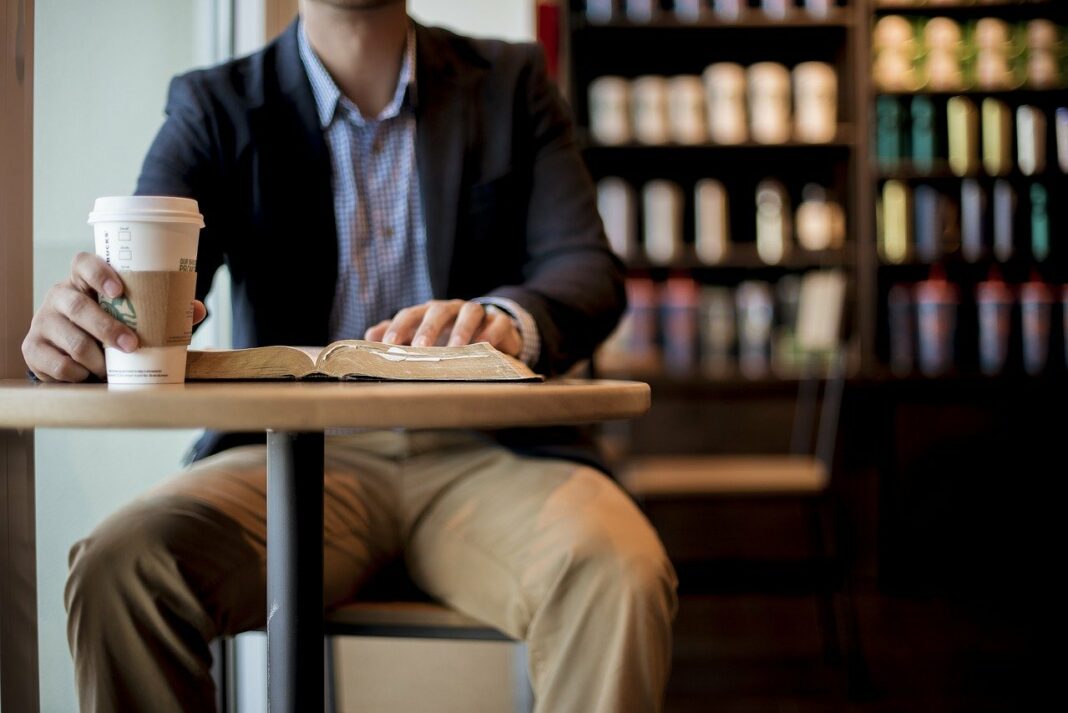 Les clients de Starbucks peuvent désormais payer leur café en Bitcoin grâce à Bakkt