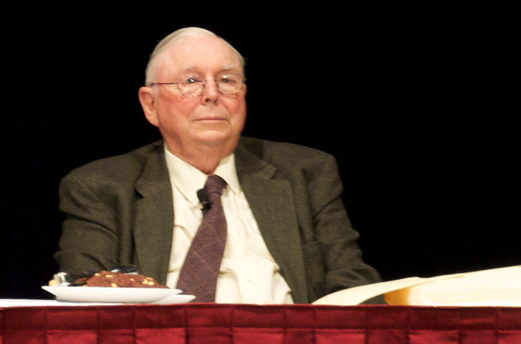Charlie_Munger - "File:Charlie Munger.jpg" by Nick is licensed under CC BY 2.0