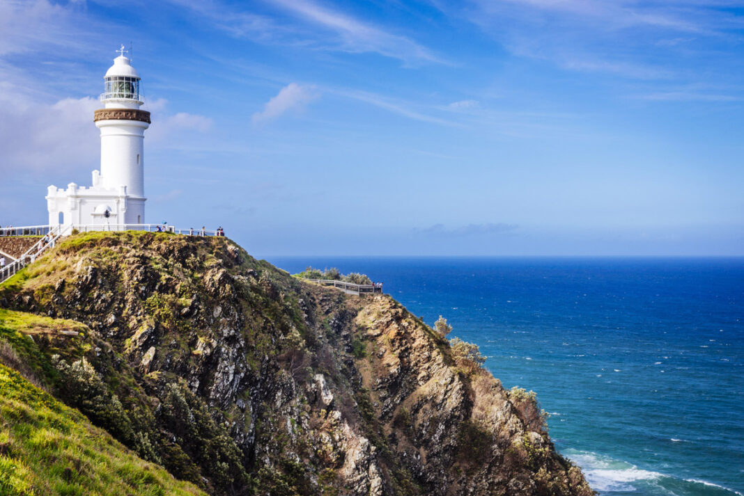 Byron-Bay--le-prochain-centre-minier-de-Bitcoin-en-Australie-AdobeStock_268269200