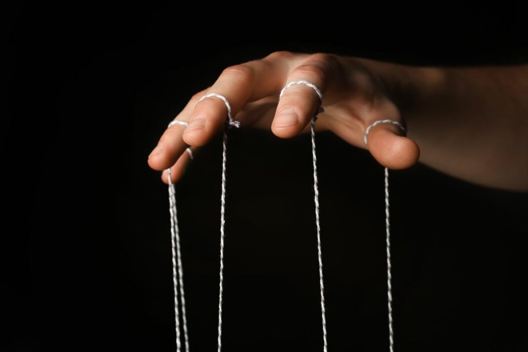 Coinbase et BlackRock une conspiration pour manipuler le prix du Bitcoin